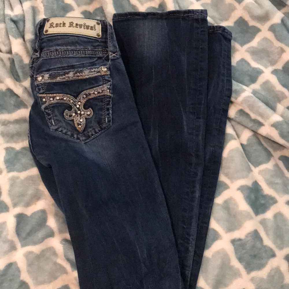 Size 23 rock revival